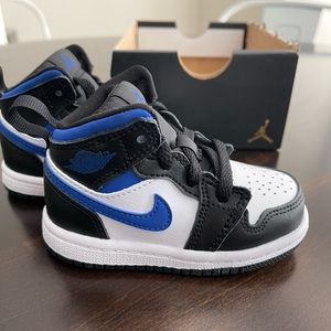 JORDAN 1 MID TODDLER - SIZE 5C